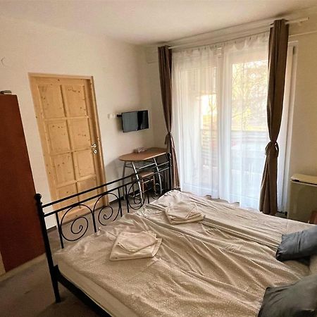 Évi Apartman Eger Kültér fotó