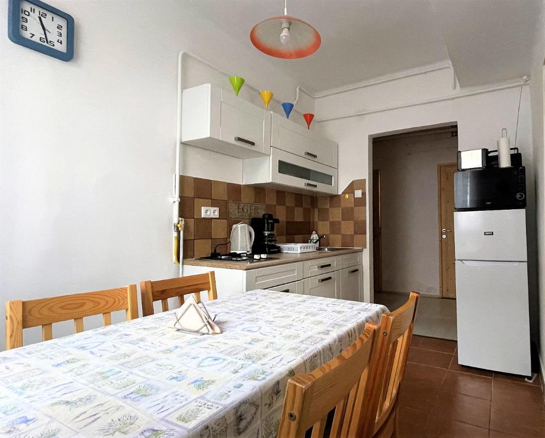 Évi Apartman Eger Kültér fotó