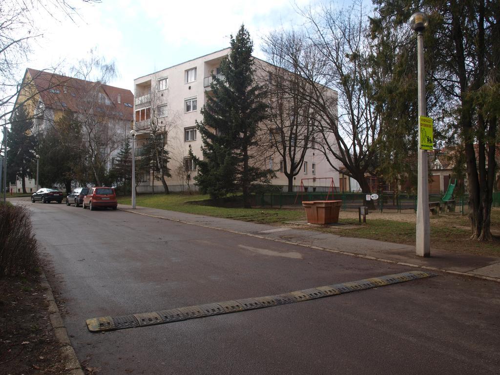 Évi Apartman Eger Kültér fotó