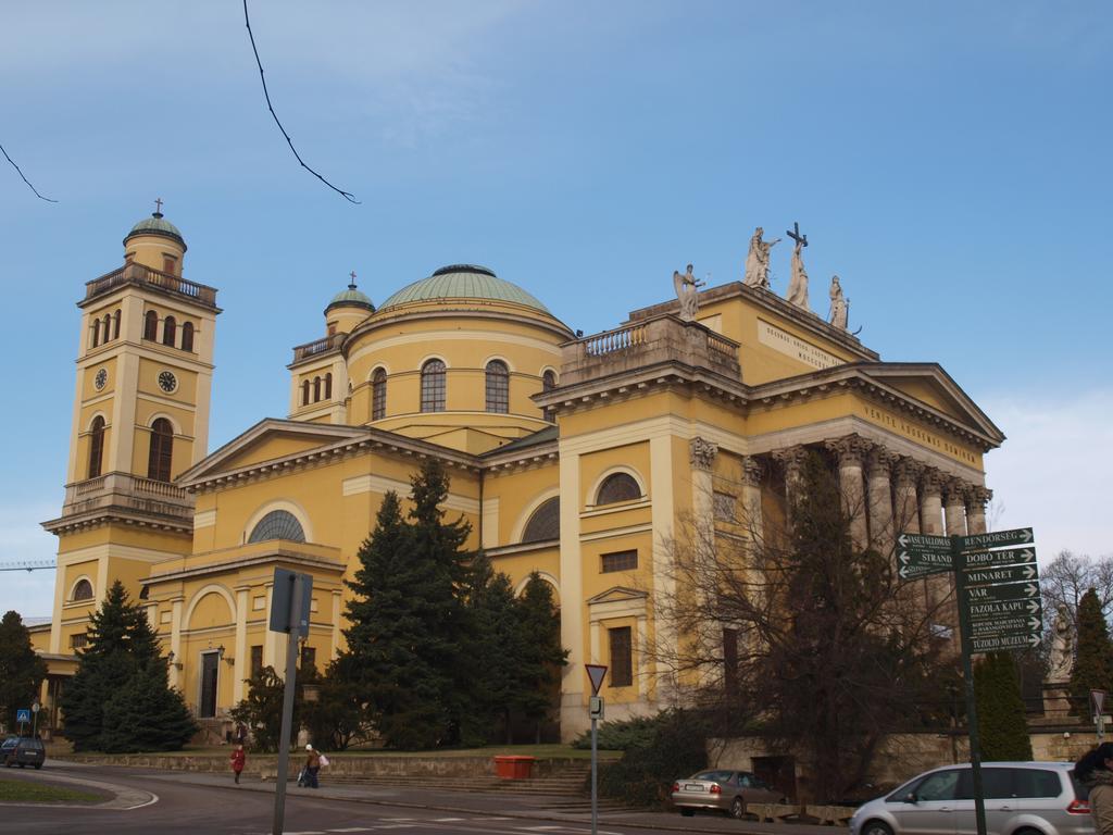Évi Apartman Eger Kültér fotó