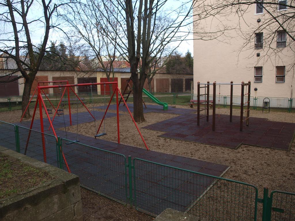 Évi Apartman Eger Kültér fotó